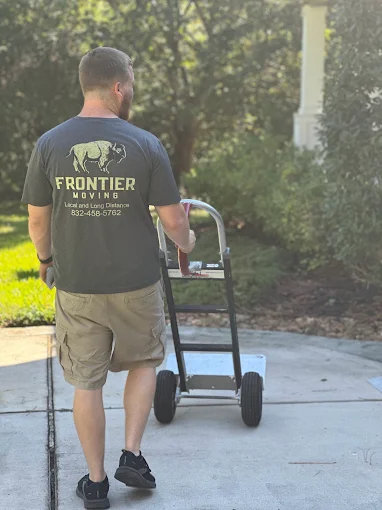 Tomball Moving Companies near Tomball, TX 77377.